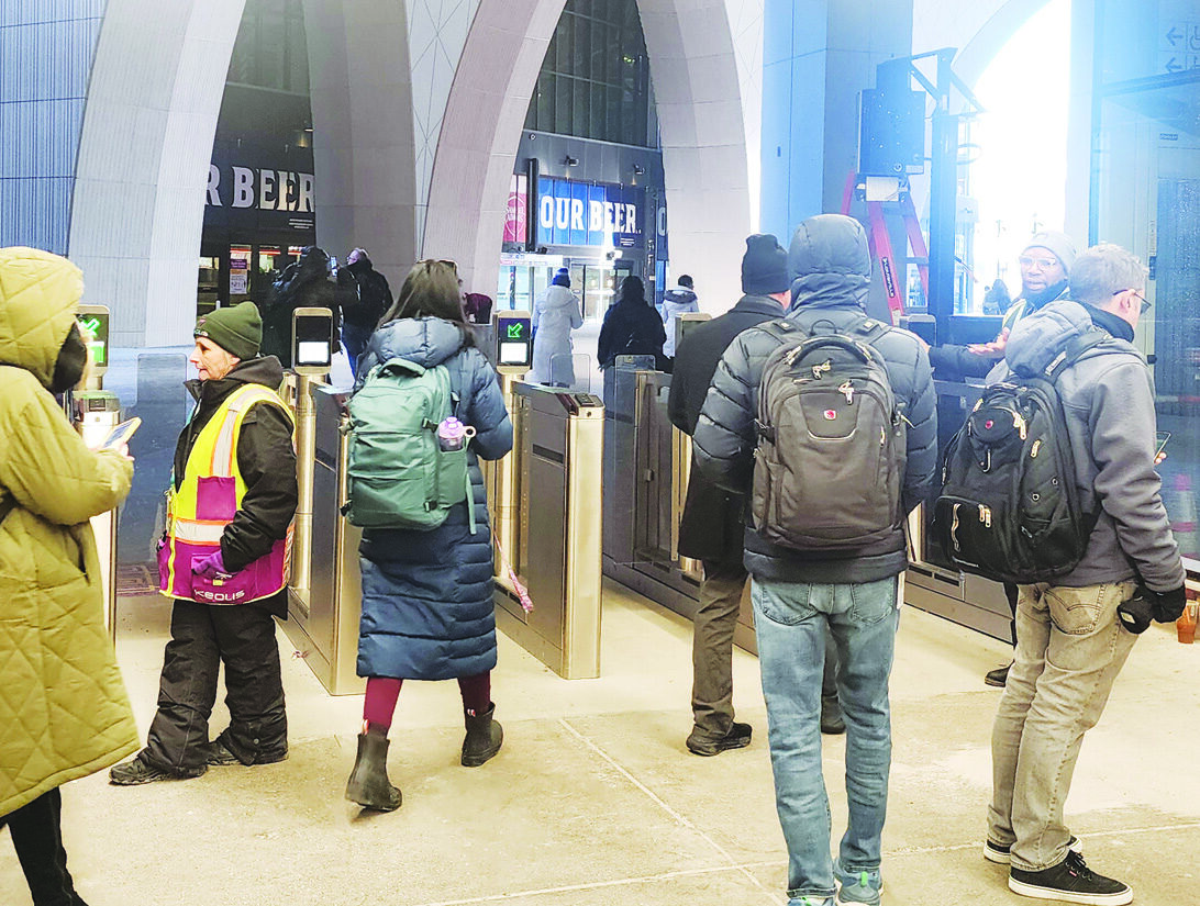 South Station fare gates now working