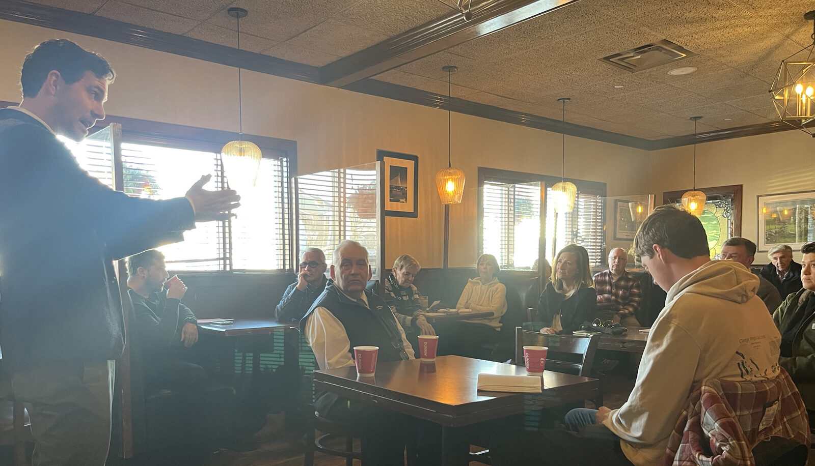 Roath explains why he is better candidate than Lynch in Congress